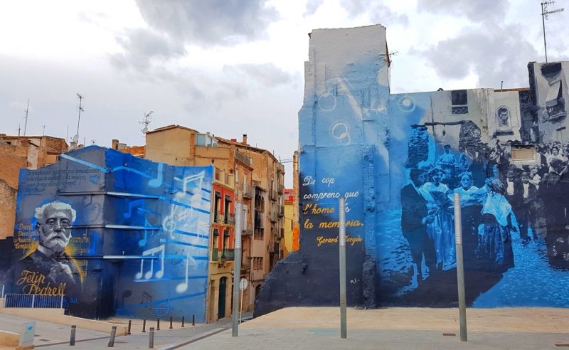 Blue Travel Pics | Tortosa muurschildering